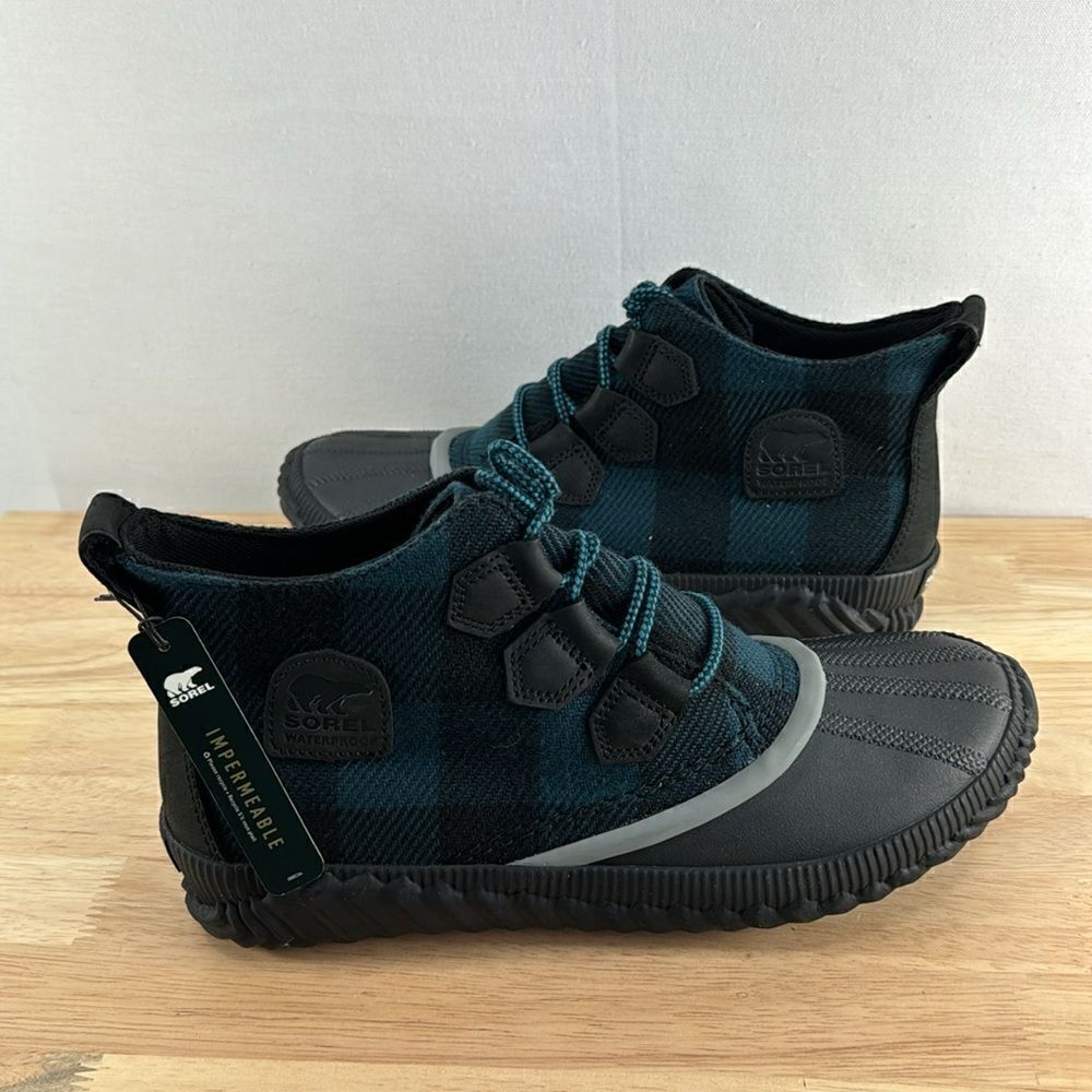 SOREL Out N About Plus Duck Boot- Black/ Teal Plaid- Size 10 M- NIB - Picture 5 of 8